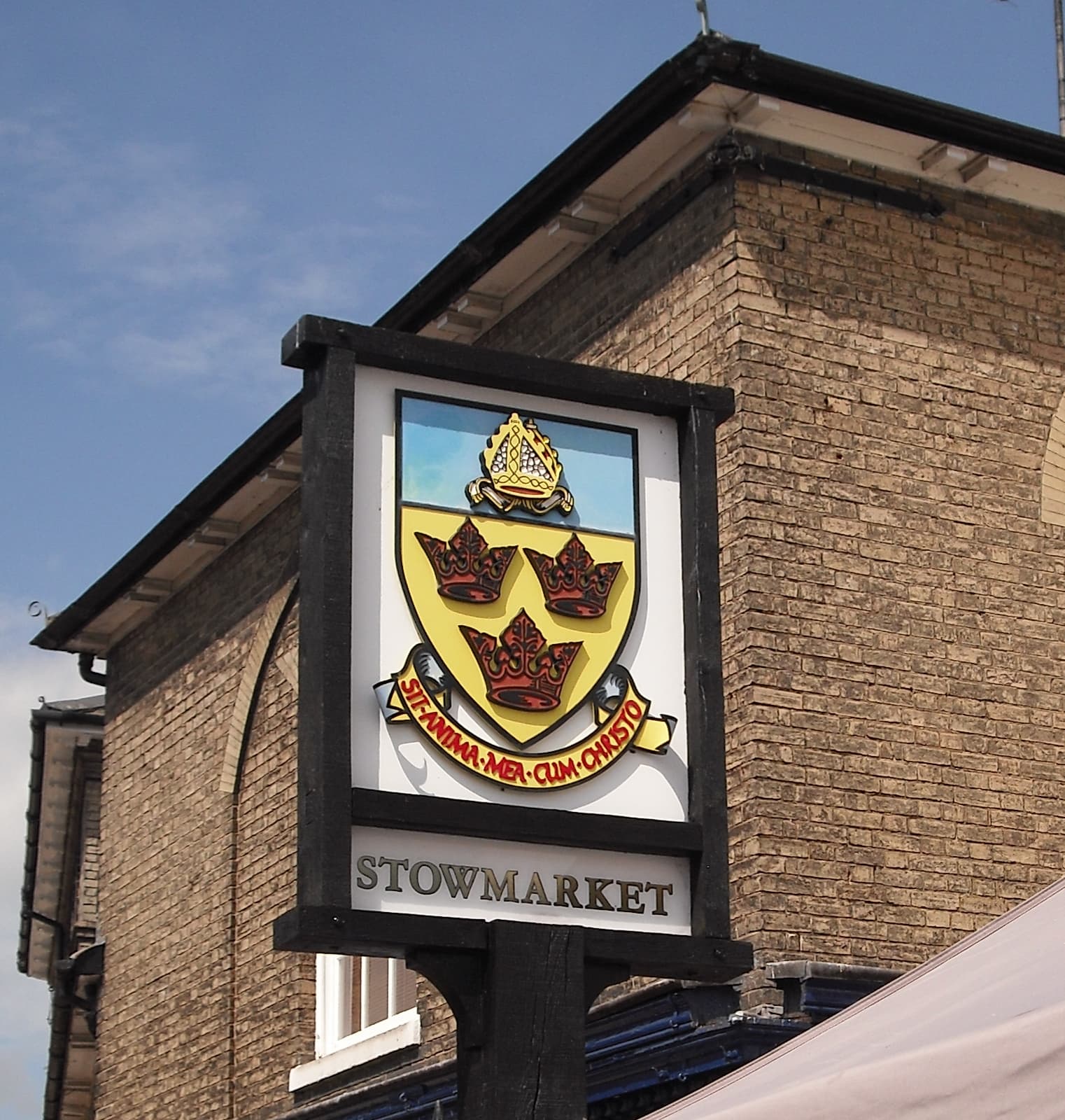 Stowmarket town sign in Market Place, Stowmarket
